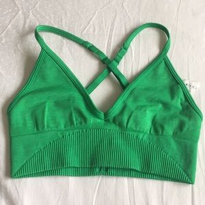 LULULEMON SPORTS BRA UNLINED CRISS CROSS STRAP